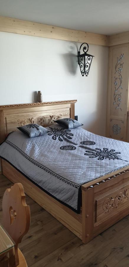 Apartament Zakopane Utrzymany W Stylu Goralskiej Chaty المظهر الخارجي الصورة